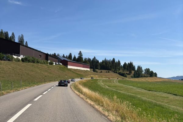 2-route1702B1D0-3C7E-4685-ADCD-140A518D72A4.jpg